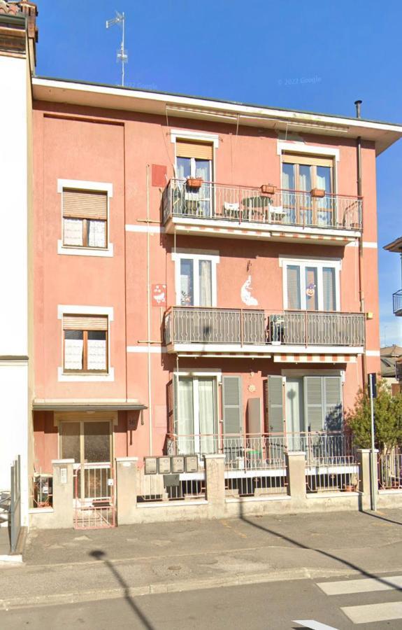 Appartamento privato a piacenza con 3 camere matrimoniali Esterno foto